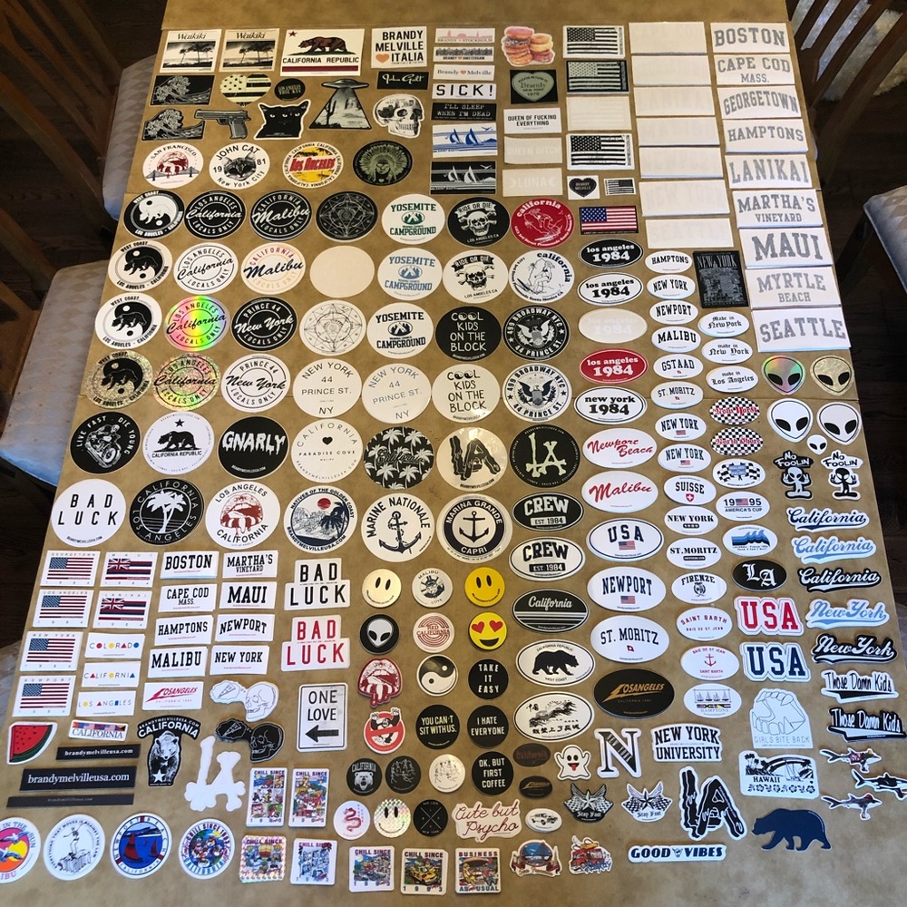 25 RANDOM BRANDY MELVILLE STICKERS